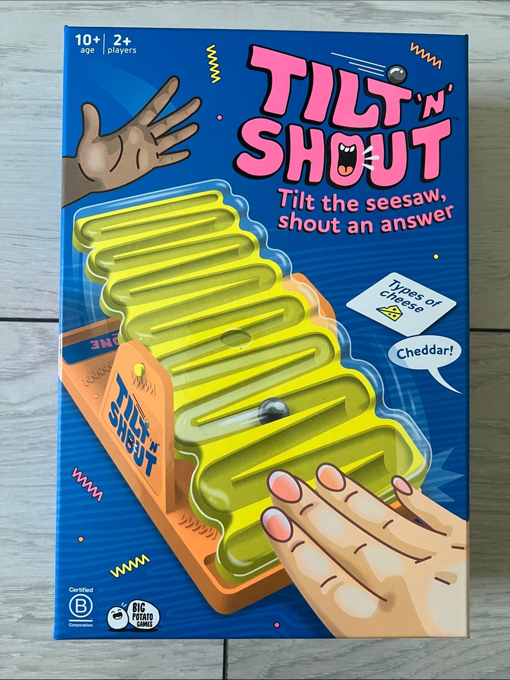 Tilt 'N' Shout Board Game